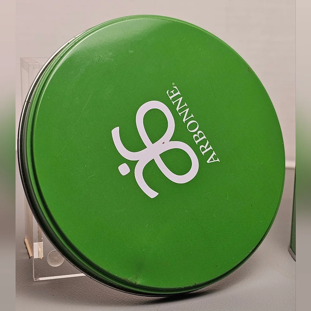 [Arbonne] Signature Green Storage Tin - Picture 13 of 16